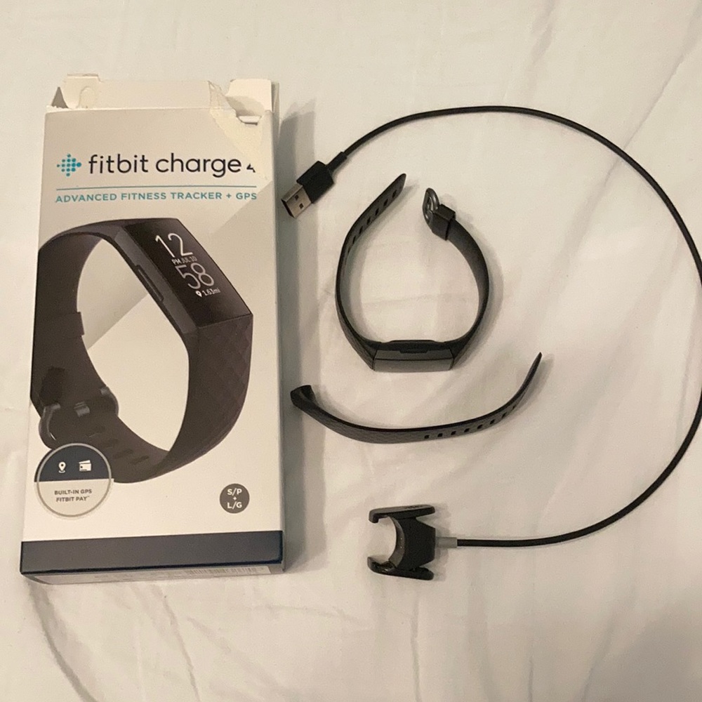 Fitbit Charge 4